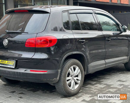 Черный Фольксваген Тигуан, объемом двигателя 2 л и пробегом 195 тыс. км за 12700 $, фото 5 на Automoto.ua