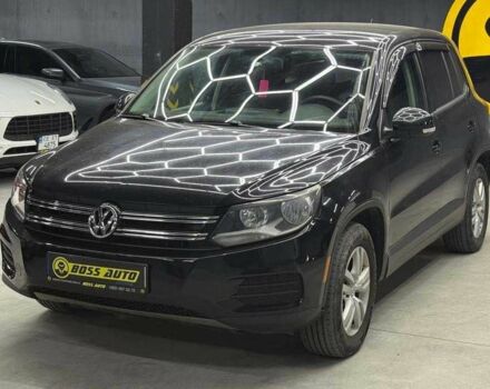 Черный Фольксваген Тигуан, объемом двигателя 2 л и пробегом 186 тыс. км за 12300 $, фото 2 на Automoto.ua