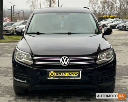 Черный Фольксваген Тигуан, объемом двигателя 2 л и пробегом 195 тыс. км за 12700 $, фото 1 на Automoto.ua