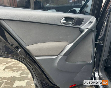 Черный Фольксваген Тигуан, объемом двигателя 2 л и пробегом 195 тыс. км за 12700 $, фото 15 на Automoto.ua