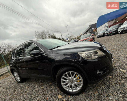 Чорний Фольксваген Тігуан, об'ємом двигуна 2 л та пробігом 238 тис. км за 10599 $, фото 49 на Automoto.ua