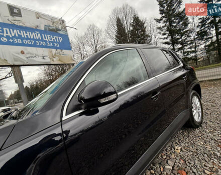 Чорний Фольксваген Тігуан, об'ємом двигуна 2 л та пробігом 238 тис. км за 10599 $, фото 60 на Automoto.ua