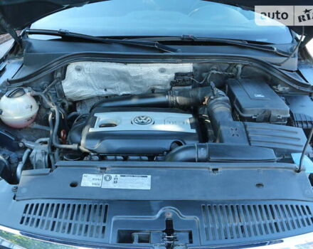 Черный Фольксваген Тигуан, объемом двигателя 2 л и пробегом 238 тыс. км за 10000 $, фото 11 на Automoto.ua