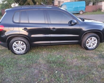 Чорний Фольксваген Тігуан, об'ємом двигуна 2 л та пробігом 370 тис. км за 8600 $, фото 6 на Automoto.ua