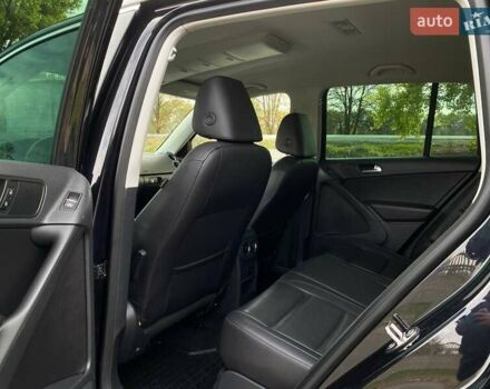 Черный Фольксваген Тигуан, объемом двигателя 1.98 л и пробегом 250 тыс. км за 10999 $, фото 13 на Automoto.ua