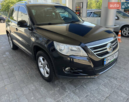 Черный Фольксваген Тигуан, объемом двигателя 1.98 л и пробегом 189 тыс. км за 10700 $, фото 3 на Automoto.ua