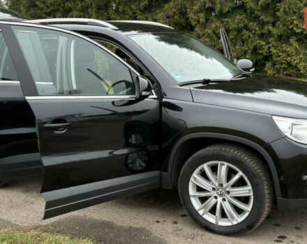 Черный Фольксваген Тигуан, объемом двигателя 1.39 л и пробегом 213 тыс. км за 9399 $, фото 23 на Automoto.ua