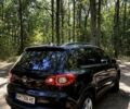 Черный Фольксваген Тигуан, объемом двигателя 2 л и пробегом 250 тыс. км за 12000 $, фото 15 на Automoto.ua