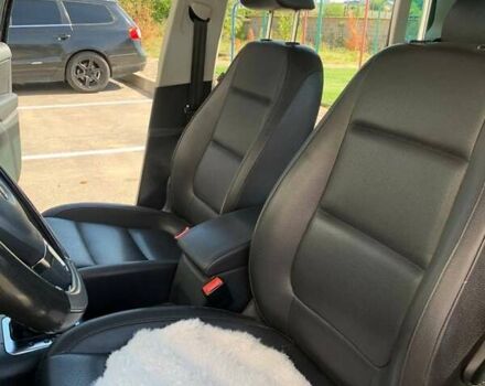 Чорний Фольксваген Тігуан, об'ємом двигуна 2 л та пробігом 226 тис. км за 11600 $, фото 12 на Automoto.ua