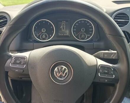 Черный Фольксваген Тигуан, объемом двигателя 2 л и пробегом 259 тыс. км за 11900 $, фото 9 на Automoto.ua