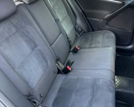 Черный Фольксваген Тигуан, объемом двигателя 1.97 л и пробегом 182 тыс. км за 14000 $, фото 8 на Automoto.ua