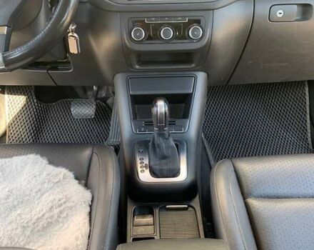 Чорний Фольксваген Тігуан, об'ємом двигуна 2 л та пробігом 226 тис. км за 11600 $, фото 9 на Automoto.ua