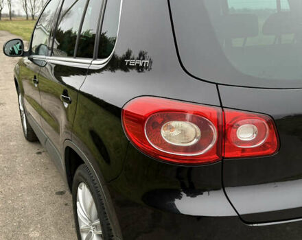 Черный Фольксваген Тигуан, объемом двигателя 1.39 л и пробегом 213 тыс. км за 9399 $, фото 16 на Automoto.ua