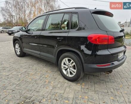 Чорний Фольксваген Тігуан, об'ємом двигуна 1.39 л та пробігом 253 тис. км за 11500 $, фото 2 на Automoto.ua