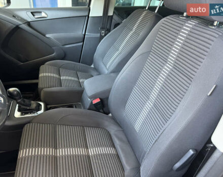 Черный Фольксваген Тигуан, объемом двигателя 1.98 л и пробегом 189 тыс. км за 10700 $, фото 13 на Automoto.ua