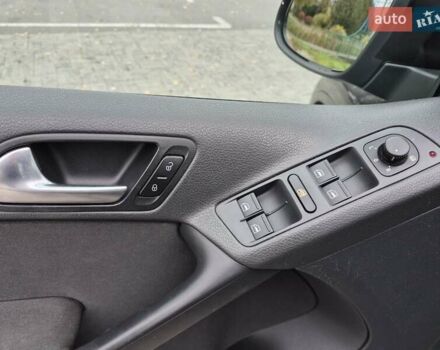 Чорний Фольксваген Тігуан, об'ємом двигуна 1.39 л та пробігом 253 тис. км за 11500 $, фото 19 на Automoto.ua