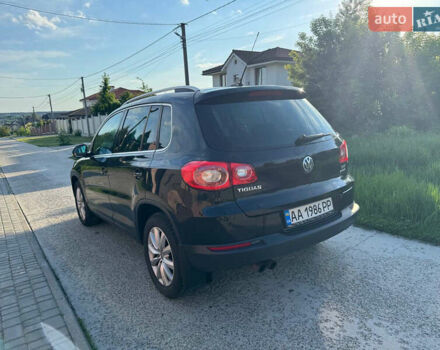 Чорний Фольксваген Тігуан, об'ємом двигуна 1.98 л та пробігом 238 тис. км за 10500 $, фото 1 на Automoto.ua