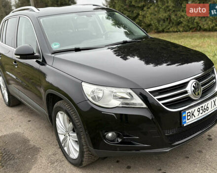 Черный Фольксваген Тигуан, объемом двигателя 1.39 л и пробегом 213 тыс. км за 9399 $, фото 12 на Automoto.ua