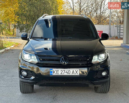 Чорний Фольксваген Тігуан, об'ємом двигуна 2 л та пробігом 189 тис. км за 10300 $, фото 1 на Automoto.ua