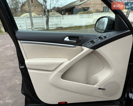 Чорний Фольксваген Тігуан, об'ємом двигуна 2 л та пробігом 234 тис. км за 15500 $, фото 16 на Automoto.ua