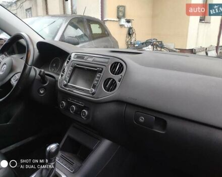 Черный Фольксваген Тигуан, объемом двигателя 1.98 л и пробегом 164 тыс. км за 8799 $, фото 23 на Automoto.ua