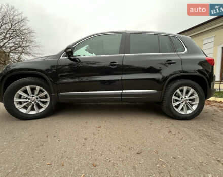 Черный Фольксваген Тигуан, объемом двигателя 1.99 л и пробегом 320 тыс. км за 14499 $, фото 53 на Automoto.ua