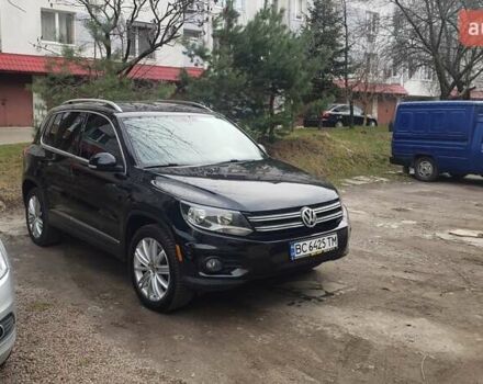 Черный Фольксваген Тигуан, объемом двигателя 2 л и пробегом 267 тыс. км за 13000 $, фото 3 на Automoto.ua
