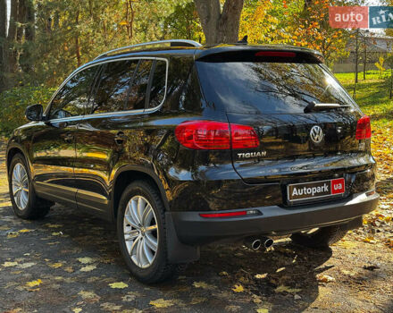 Черный Фольксваген Тигуан, объемом двигателя 2 л и пробегом 166 тыс. км за 12290 $, фото 10 на Automoto.ua