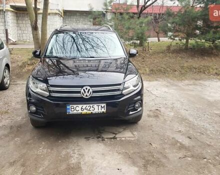 Черный Фольксваген Тигуан, объемом двигателя 2 л и пробегом 267 тыс. км за 13000 $, фото 1 на Automoto.ua