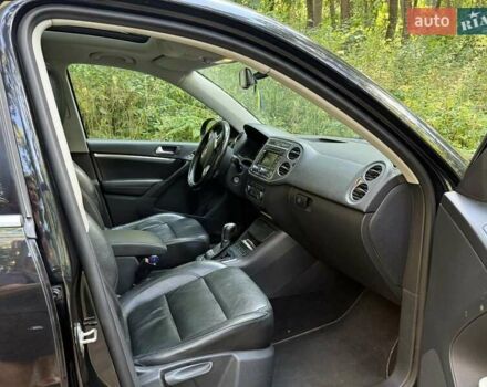 Черный Фольксваген Тигуан, объемом двигателя 1.97 л и пробегом 270 тыс. км за 11500 $, фото 2 на Automoto.ua