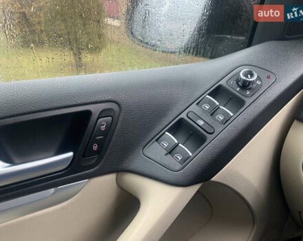 Черный Фольксваген Тигуан, объемом двигателя 1.98 л и пробегом 220 тыс. км за 13400 $, фото 6 на Automoto.ua