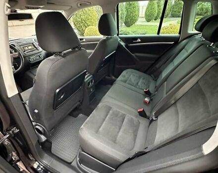 Черный Фольксваген Тигуан, объемом двигателя 1.99 л и пробегом 225 тыс. км за 14950 $, фото 75 на Automoto.ua