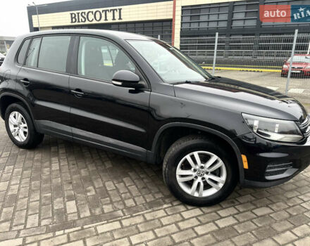 Чорний Фольксваген Тігуан, об'ємом двигуна 2 л та пробігом 165 тис. км за 9499 $, фото 5 на Automoto.ua