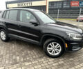 Чорний Фольксваген Тігуан, об'ємом двигуна 2 л та пробігом 165 тис. км за 9499 $, фото 5 на Automoto.ua