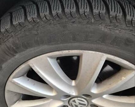 Чорний Фольксваген Тігуан, об'ємом двигуна 1.98 л та пробігом 227 тис. км за 13000 $, фото 26 на Automoto.ua