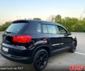 Черный Фольксваген Тигуан, объемом двигателя 2 л и пробегом 181 тыс. км за 9200 $, фото 3 на Automoto.ua