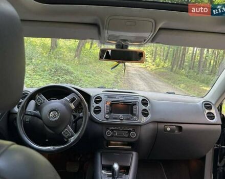 Черный Фольксваген Тигуан, объемом двигателя 1.97 л и пробегом 270 тыс. км за 11500 $, фото 4 на Automoto.ua