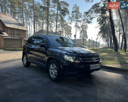Черный Фольксваген Тигуан, объемом двигателя 2 л и пробегом 185 тыс. км за 11500 $, фото 3 на Automoto.ua