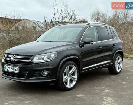 Чорний Фольксваген Тігуан, об'ємом двигуна 2 л та пробігом 234 тис. км за 15500 $, фото 2 на Automoto.ua