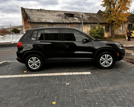 Черный Фольксваген Тигуан, объемом двигателя 2 л и пробегом 152 тыс. км за 14200 $, фото 2 на Automoto.ua