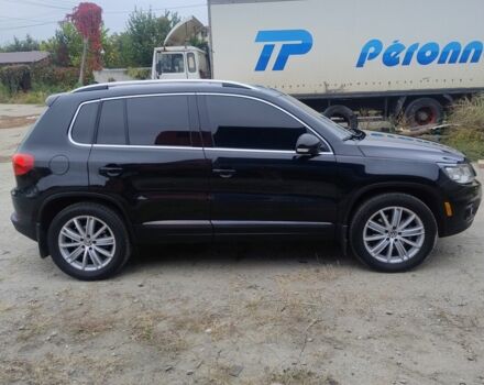 Чорний Фольксваген Тігуан, об'ємом двигуна 2 л та пробігом 189 тис. км за 11100 $, фото 4 на Automoto.ua