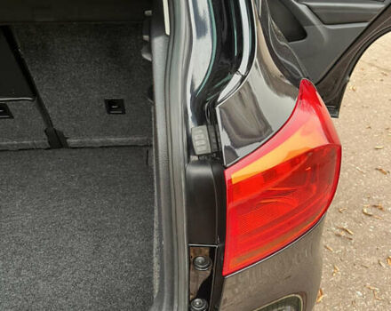 Черный Фольксваген Тигуан, объемом двигателя 1.99 л и пробегом 320 тыс. км за 14499 $, фото 144 на Automoto.ua