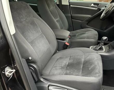 Черный Фольксваген Тигуан, объемом двигателя 1.99 л и пробегом 225 тыс. км за 14950 $, фото 53 на Automoto.ua