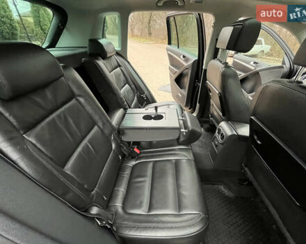 Черный Фольксваген Тигуан, объемом двигателя 1.99 л и пробегом 320 тыс. км за 14499 $, фото 124 на Automoto.ua