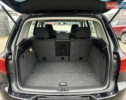 Чорний Фольксваген Тігуан, об'ємом двигуна 2 л та пробігом 165 тис. км за 9499 $, фото 11 на Automoto.ua