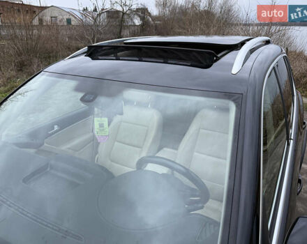 Чорний Фольксваген Тігуан, об'ємом двигуна 2 л та пробігом 234 тис. км за 15500 $, фото 25 на Automoto.ua