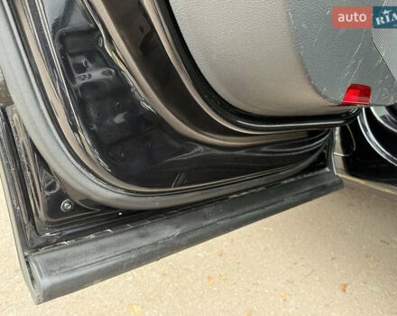 Черный Фольксваген Тигуан, объемом двигателя 1.99 л и пробегом 320 тыс. км за 14499 $, фото 114 на Automoto.ua