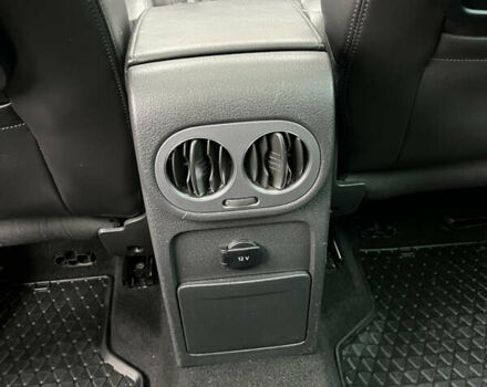 Черный Фольксваген Тигуан, объемом двигателя 1.99 л и пробегом 320 тыс. км за 14499 $, фото 109 на Automoto.ua