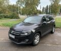 Черный Фольксваген Тигуан, объемом двигателя 2 л и пробегом 130 тыс. км за 10200 $, фото 1 на Automoto.ua