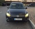 Чорний Фольксваген Тігуан, об'ємом двигуна 1.98 л та пробігом 227 тис. км за 13000 $, фото 1 на Automoto.ua